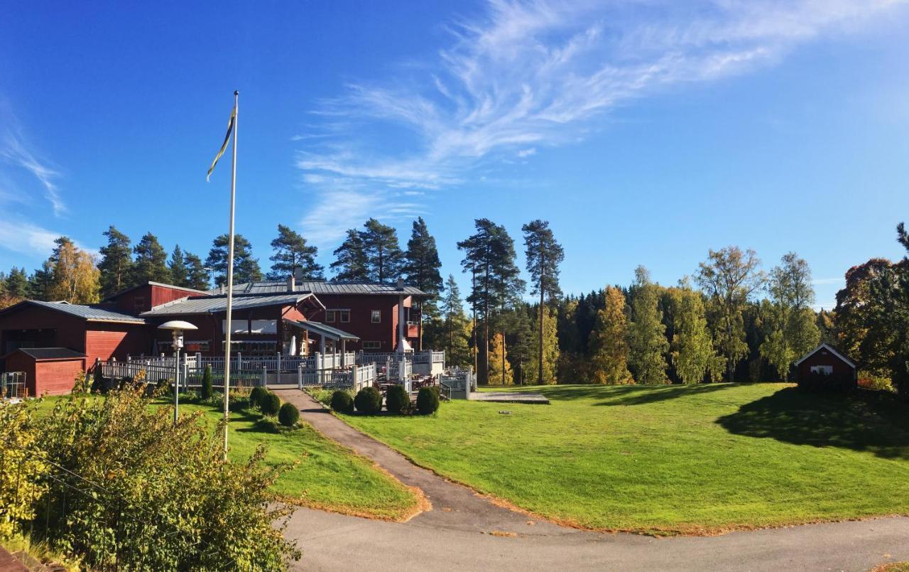 Villa Gladtjaern Smedjebacken Bagian luar foto