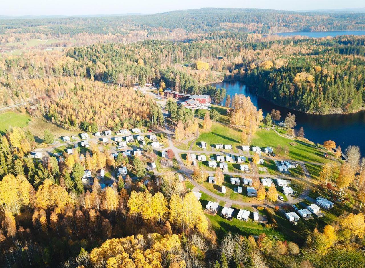 Villa Gladtjaern Smedjebacken Bagian luar foto