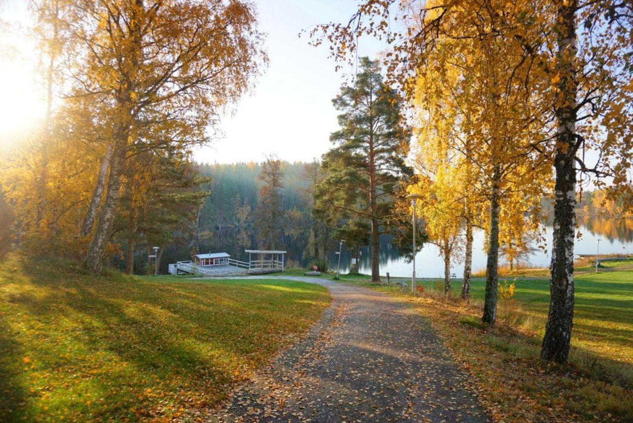 Villa Gladtjaern Smedjebacken Bagian luar foto